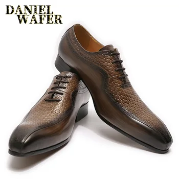 2020 Мъжки обувки Oxfords Модела обувки с принтом в класически Стил Кофейно-черен на Цвят Дантела с остри пръсти Сватбени Офис кожени официални мъжки обувки