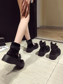 Къси ботуши дамски 2020 нов обтегач на колана на дебелите обувки с дишаща модни и ежедневни кожени обувки