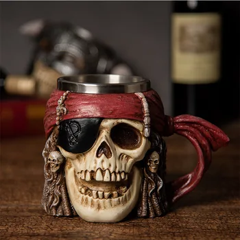 Творчески 3D Пиратски Череп Една Чаша с Голям Капацитет на Чашата за Кафе Viking Неръждаема Стомана и Смола Странна Чаша За Вода Момче Изискан Подарък
